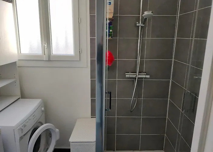 Maison De Vacances A 1200M De La Plage, Animaux Admis - Fr-1-323-535