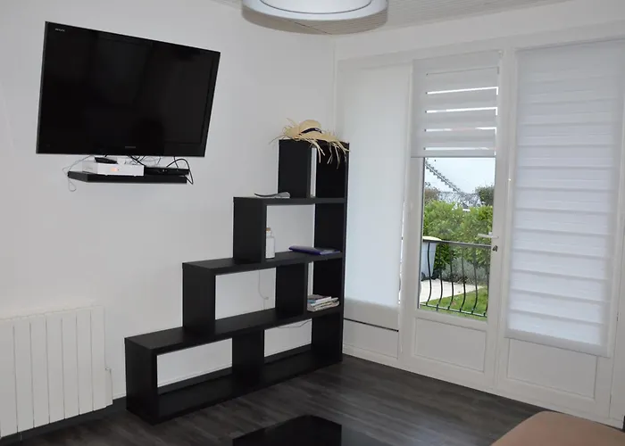 Tatil Evi Maison De Vacances A 1200M De La Plage, Animaux Admis - Fr-1-323-535